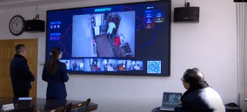 青銅峽市“互聯網+明廚亮灶” 構筑看得見的校園食品安全防火墻